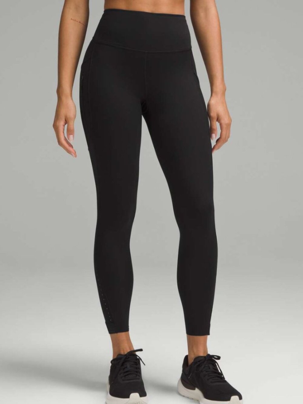 Lululemon Fast and Free High-Rise Tight 25" - Black - Size 2